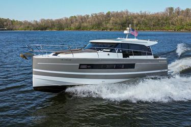 45' Jeanneau 2015 Yacht For Sale